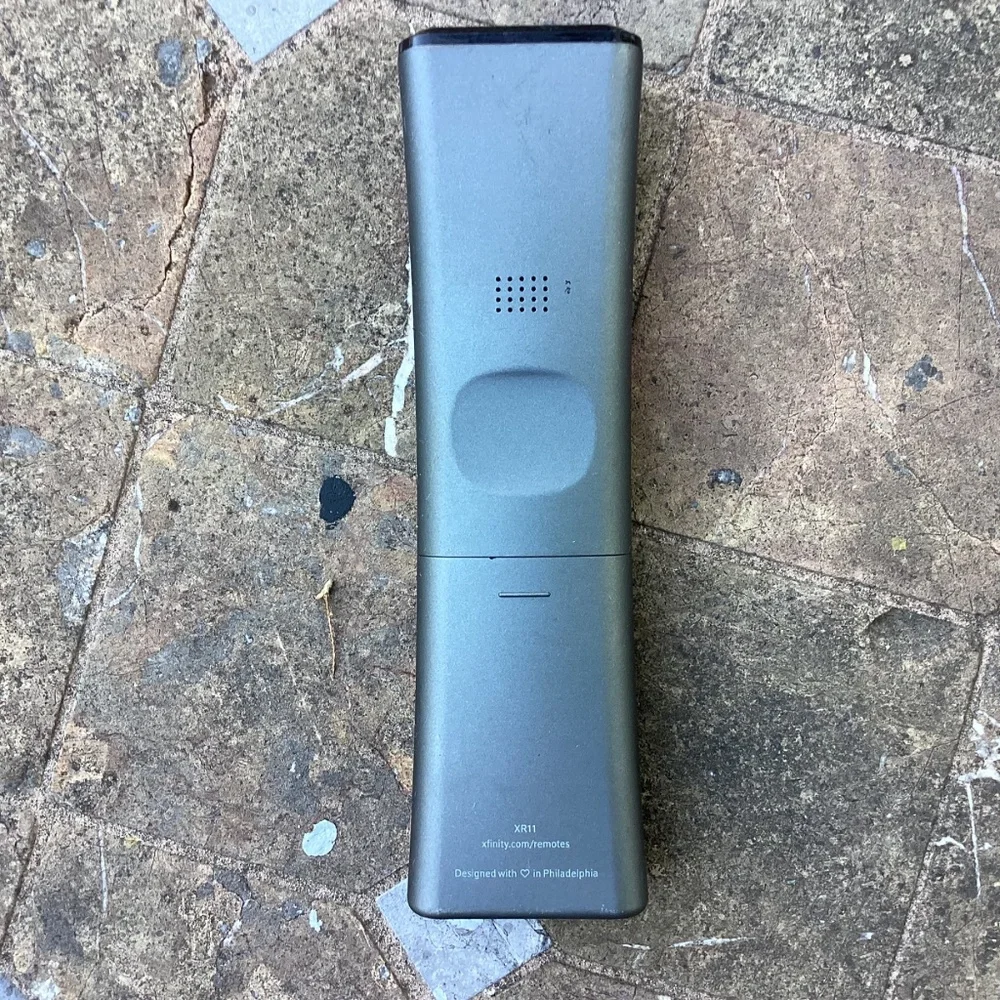 Xfinity‎ XR 11 voice activated remote controller